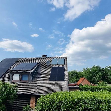 Lueneburg-Melbeck, 105 Qm Mit Fernsicht, Ruhige Sackgasse, Fussbodenheizung, Wallbox Gegen Gebuehr Ngoại thất bức ảnh
