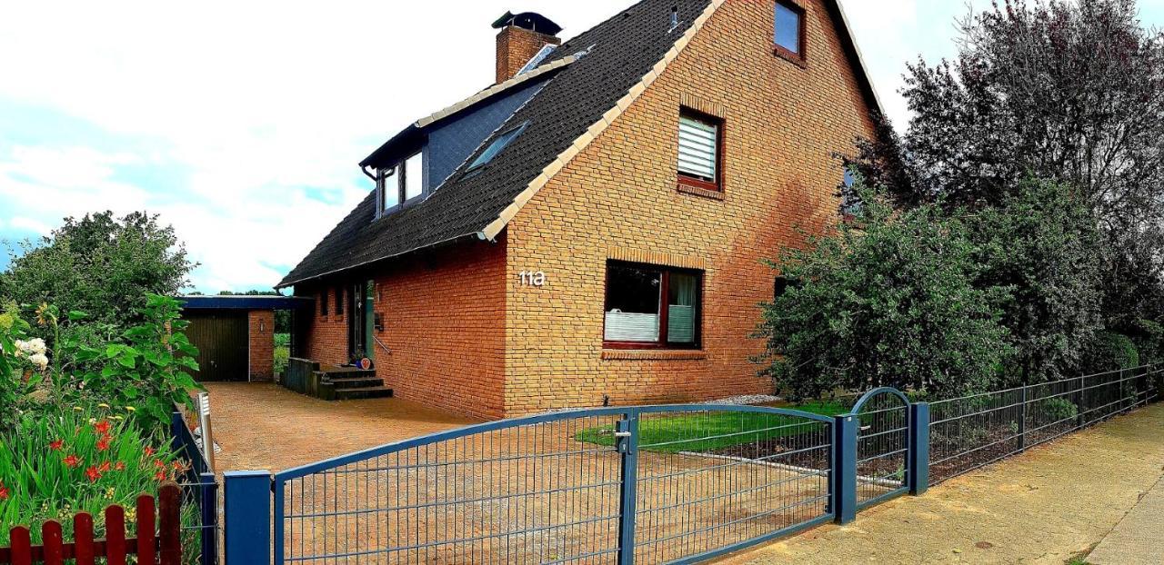 Lueneburg-Melbeck, 105 Qm Mit Fernsicht, Ruhige Sackgasse, Fussbodenheizung, Wallbox Gegen Gebuehr Ngoại thất bức ảnh